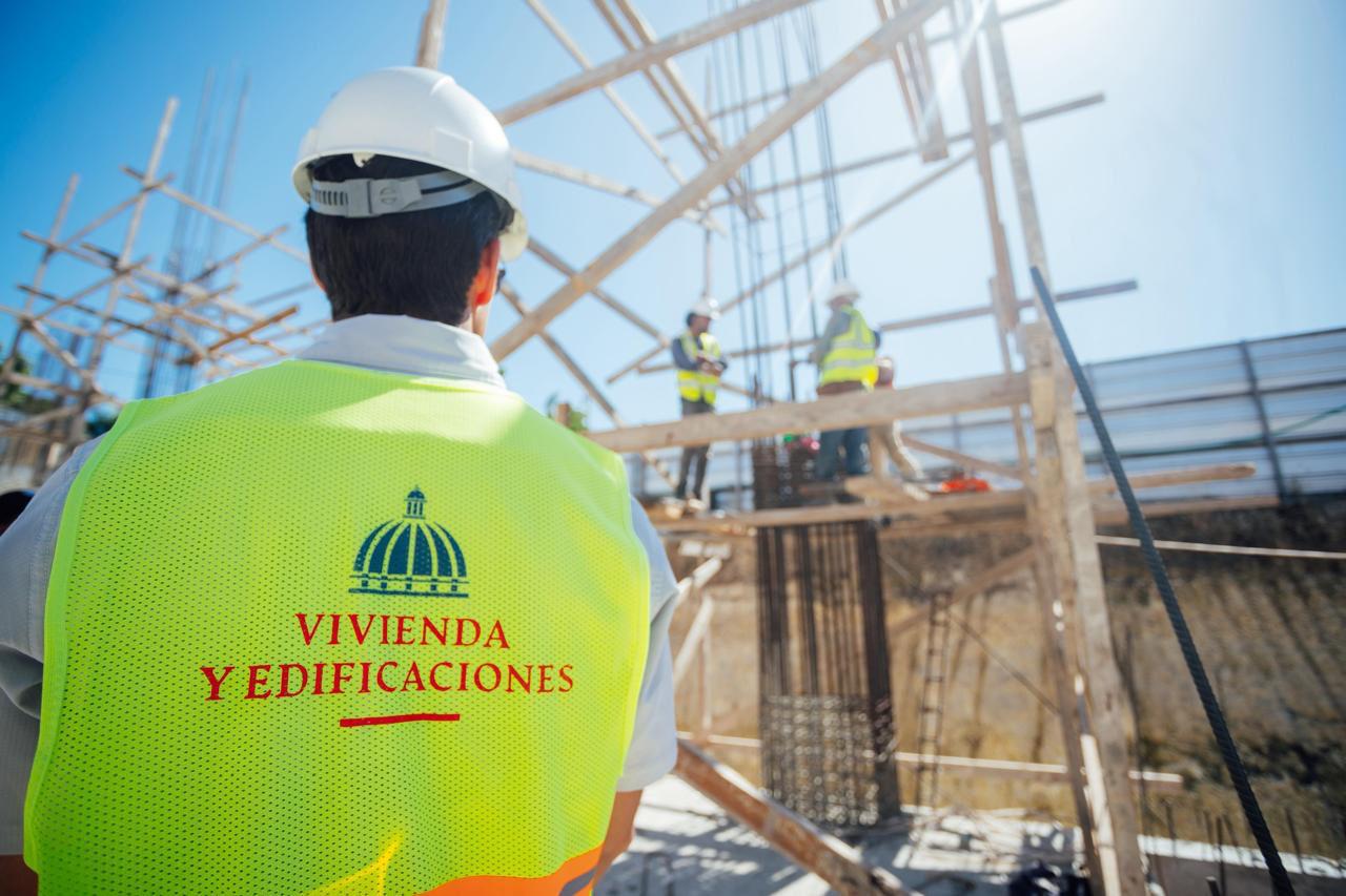 Amplio respaldo ciudadano al cierre de establecimientos inseguros, según encuesta SONDEOS