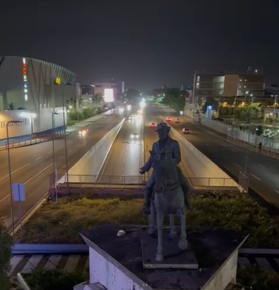 Principales avenidas del Gran Santo Domingo permanecen desoladas en esta