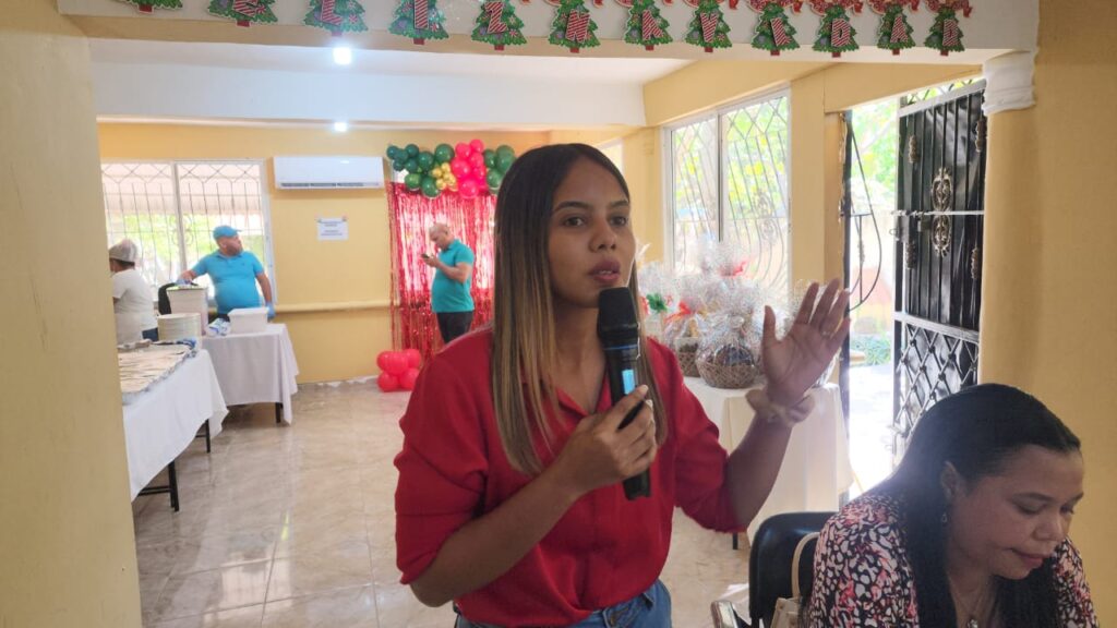 Compartir navideño con periodistas de la región sur Bahoruco e Independencia | 4 | Compartir navideño con periodistas de la región sur Bahoruco e Independencia - Noticias de hoy en República Dominicana | De Último Minuto