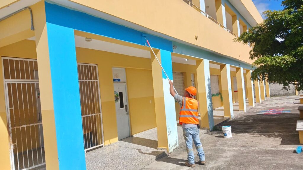 Infraestructura Escolar ejecutó más del 81% del presupuesto en 8 meses | 4 | Infraestructura Escolar ejecutó más del 81% del presupuesto en 8 meses - Noticias de hoy en República Dominicana | De Último Minuto