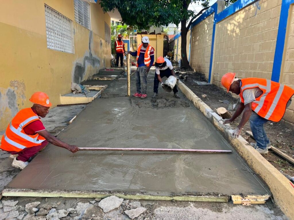 Infraestructura Escolar ejecutó más del 81% del presupuesto en 8 meses | 2 | Infraestructura Escolar ejecutó más del 81% del presupuesto en 8 meses - Noticias de hoy en República Dominicana | De Último Minuto