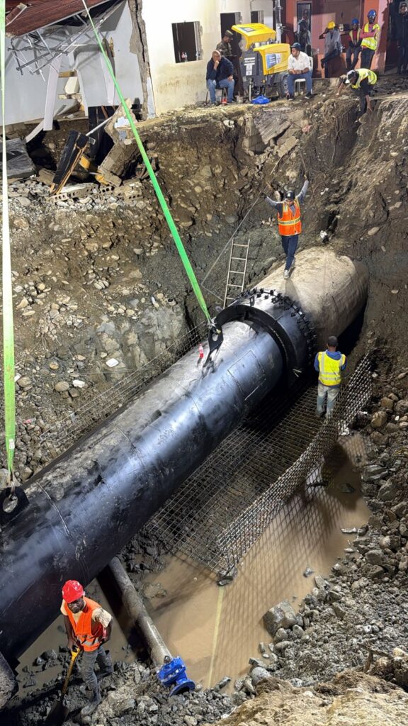 Coraasan, Inapa, Estrella y AlcarAW logran en tiempo récord solución de avería en tubería acueducto Cibao Central | 3 | Coraasan, Inapa, Estrella y AlcarAW logran en tiempo récord solución de avería en tubería acueducto Cibao Central - Noticias de hoy en República Dominicana | De Último Minuto