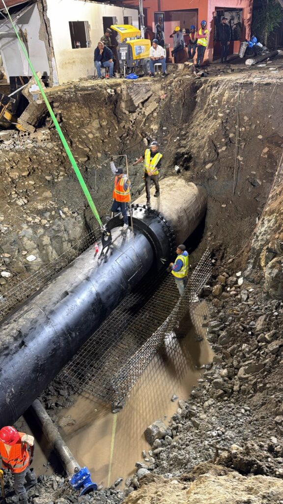 Coraasan, Inapa, Estrella y AlcarAW logran en tiempo récord solución de avería en tubería acueducto Cibao Central | 2 | Coraasan, Inapa, Estrella y AlcarAW logran en tiempo récord solución de avería en tubería acueducto Cibao Central - Noticias de hoy en República Dominicana | De Último Minuto