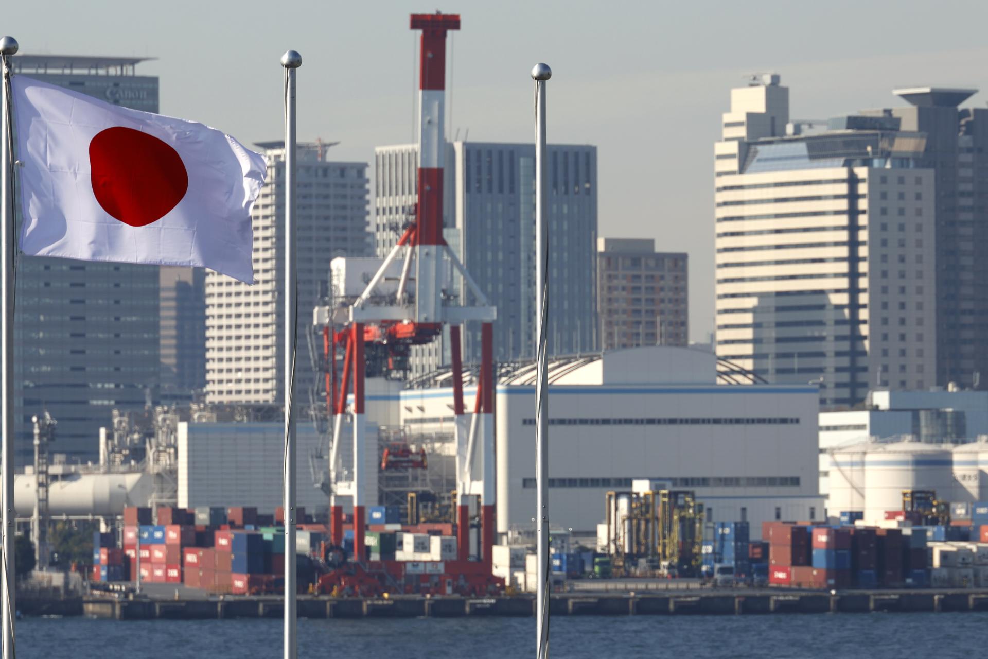 El desempleo en Japón se mantuvo en el 2,6 % en noviembre de 2025