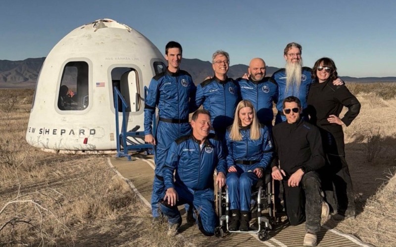 Blue Origin hace historia al enviar al espacio a una persona en silla de ruedas - Noticias de hoy en República Dominicana | De Último Minuto