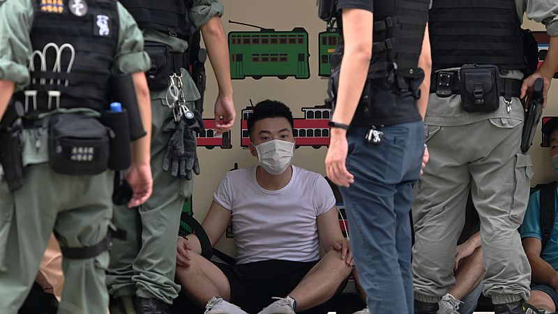 Nueve detenidos en Hong Kong por presunto adiestramiento táctico y posesión de armamento