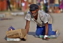 La crisis y la epidemia de dengue y chikunguña en Cuba también se ceban con San Lázaro La crisis y la epidemia de dengue y chikunguña en Cuba también se ceban con San Lázaro