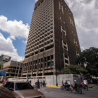 Banco Central venezolano anuncia oferta de 200 millones de dólares provenientes del crudo