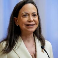 Machado ofrece minimizar intervención estatal en Venezuela para la industria petrolera