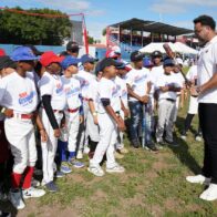 Estadio de Baní acoge clínica regional de béisbol con 230 niños de 10 provincias - Noticias de hoy en República Dominicana | De Último Minuto