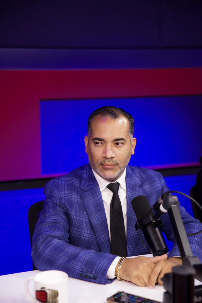 Denuncian ataque de bots contra Gabi Desangles y Martínez Brito tras comentarios en Esto No es Radio | 3 | Denuncian ataque de bots contra Gabi Desangles y Martínez Brito tras comentarios en Esto No es Radio - Noticias de hoy en República Dominicana | De Último Minuto