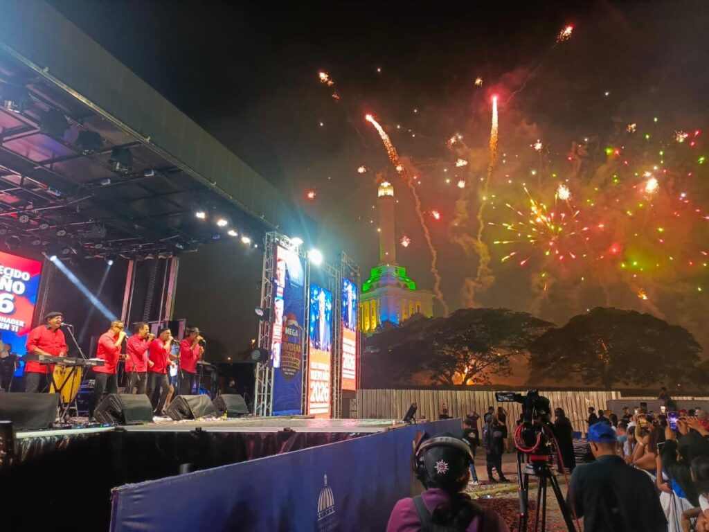 Santiago vivió un inicio de 2026 inolvidable con El Súper Ultra Megacañonazo Monumental - Noticias de hoy en República Dominicana | De Último Minuto