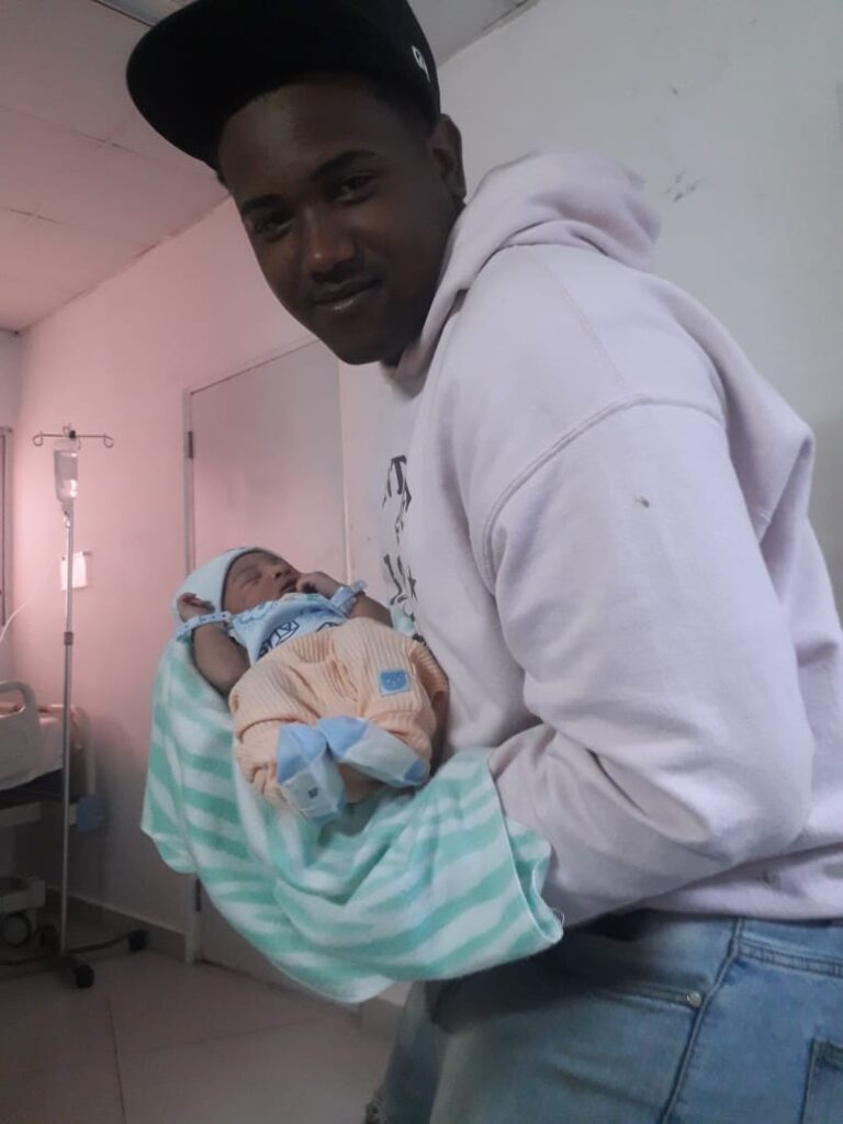 Primer bebé del 2026 se llamará William Adolfo Beltré Luis - Noticias de hoy en República Dominicana | De Último Minuto