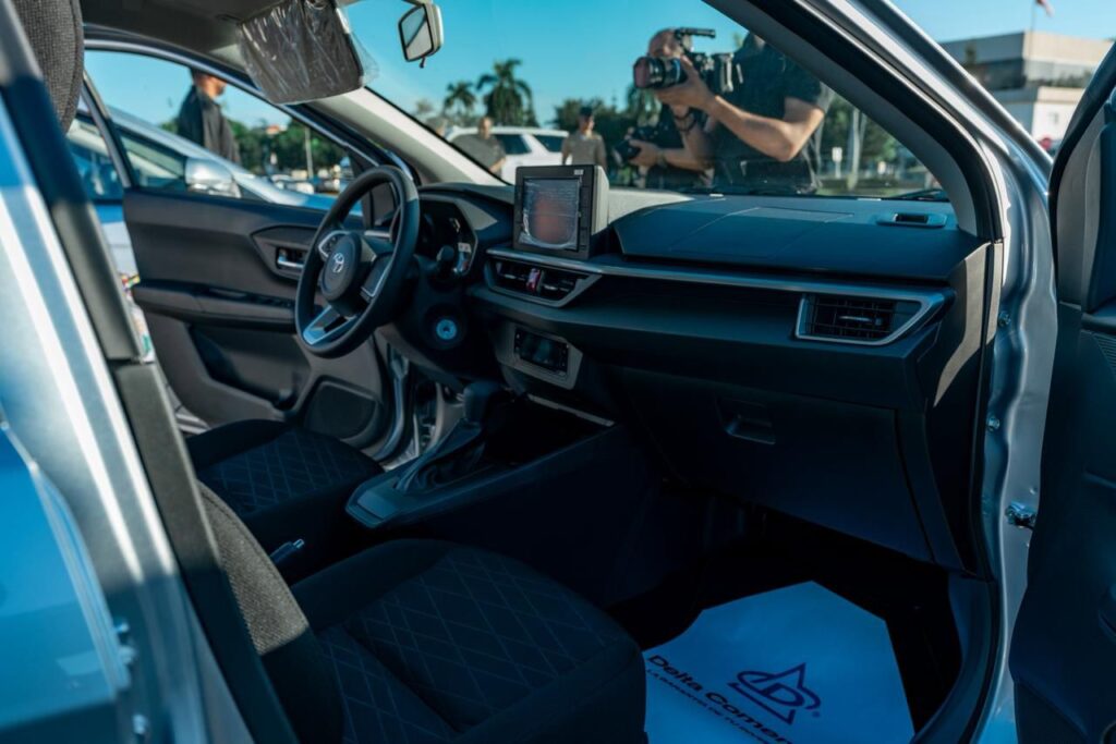 Ministerio de Defensa fortalece la formación técnica de las Escuelas Vocacionales con entrega de nuevos vehículos | 2 | Ministerio de Defensa fortalece la formación técnica de las Escuelas Vocacionales con entrega de nuevos vehículos - Noticias de hoy en República Dominicana | De Último Minuto