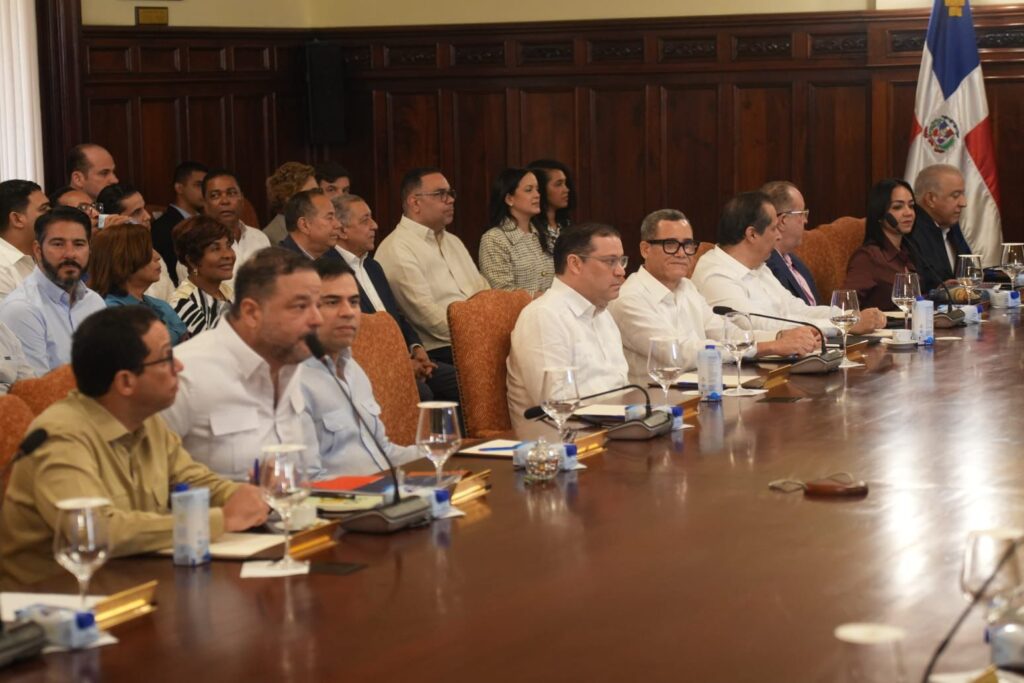 Inicia Consejo de Ministros extendido encabezado por el presidente Abinader | 4 | Inicia Consejo de Ministros extendido encabezado por el presidente Abinader - Noticias de hoy en República Dominicana | De Último Minuto