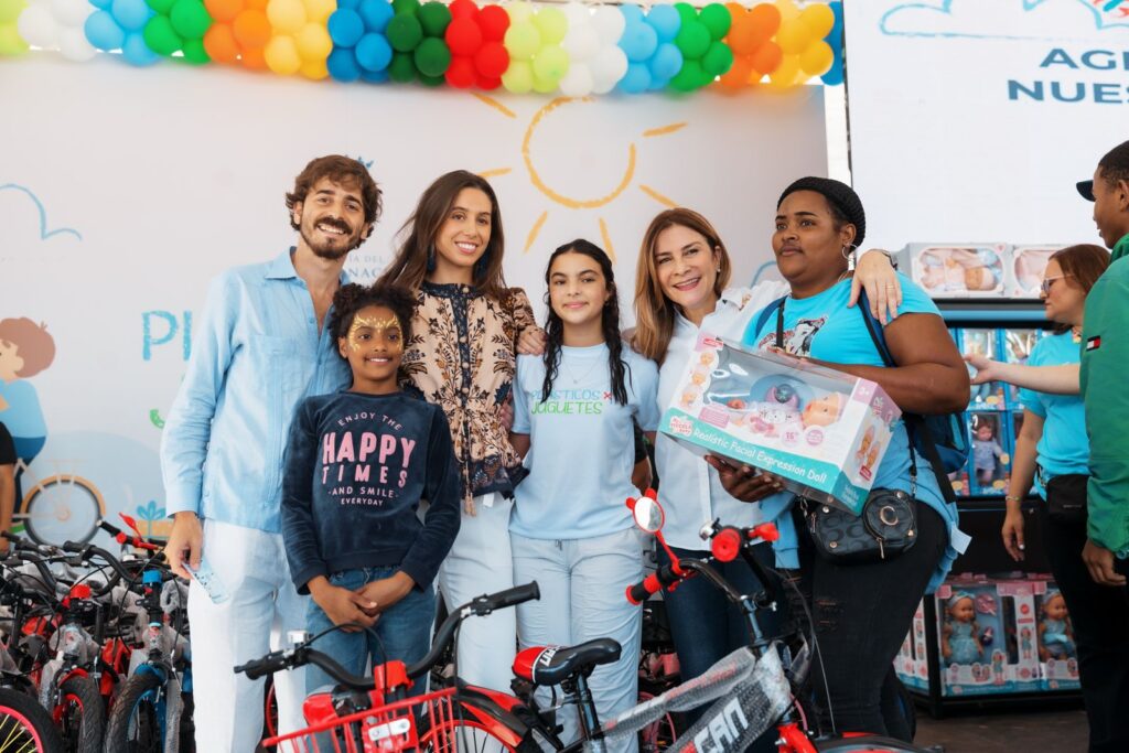 Sexta edición de Plásticos por Juguetes supera los 4 millones de botellas recolectadas | 4 | Sexta edición de Plásticos por Juguetes supera los 4 millones de botellas recolectadas
