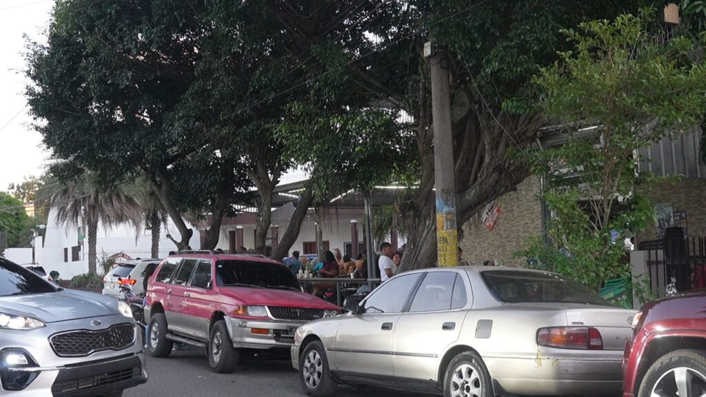 Entre el miedo y la indiferencia: la delincuencia mantiene en vilo a residentes de Lucerna | 6 | Entre el miedo y la indiferencia: la delincuencia mantiene en vilo a residentes de Lucerna - Noticias de hoy en República Dominicana | De Último Minuto