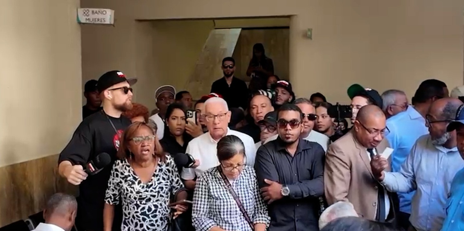 Dolor, lágrimas y una sola exigencia: justicia en inicio del juicio preliminar por tragedia del Jet Set