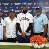 Joven de El Limón, Samaná, firma contrato profesional con los Astros de Houston por US$2.3 millones