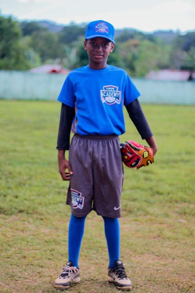 Joven de Samaná firma contrato profesional con los Astros de Houston por US$2.3 millones | 2 | Joven de Samaná firma contrato profesional con los Astros de Houston por US$2.3 millones - Noticias de hoy en República Dominicana | De Último Minuto