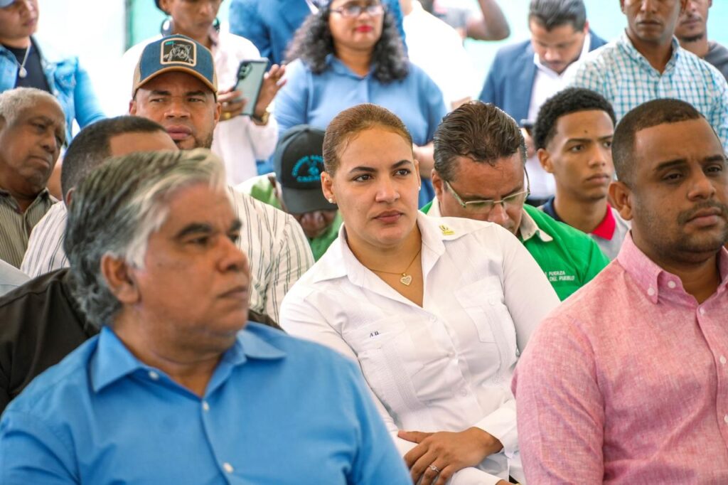 Los Alcarrizos realizan vista pública sobre construcción de punto de transferencia de residuos sólidos | 2 | Los Alcarrizos realizan vista pública sobre construcción de punto de transferencia de residuos sólidos - Noticias de hoy en República Dominicana | De Último Minuto