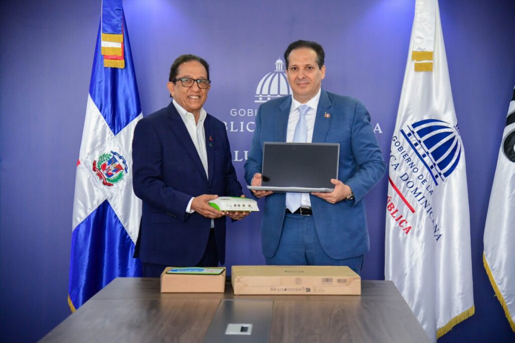 Ministerio de Salud inicia entrega de equipos para fortalecer el diagnóstico hospitalario | 2 | Ministerio de Salud inicia entrega de equipos para fortalecer el diagnóstico hospitalario - Noticias de hoy en República Dominicana | De Último Minuto