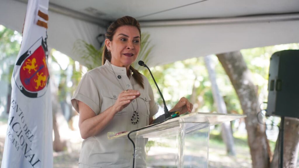 Parque del Prado, Alcaldía DN y ADATS, inauguran el Puente Arcoíris, un espacio para honrar a las mascotas fallecidas | 3 | Parque del Prado, Alcaldía DN y ADATS, inauguran el Puente Arcoíris, un espacio para honrar a las mascotas fallecidas - Noticias de hoy en República Dominicana | De Último Minuto