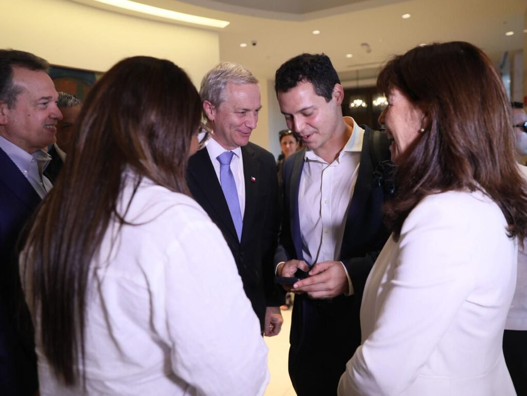 Presidente electo de Chile destaca avances de RD en turismo, infraestructura y política migratoria | 4 | Presidente electo de Chile destaca avances de RD en turismo, infraestructura y política migratoria - Noticias de hoy en República Dominicana | De Último Minuto