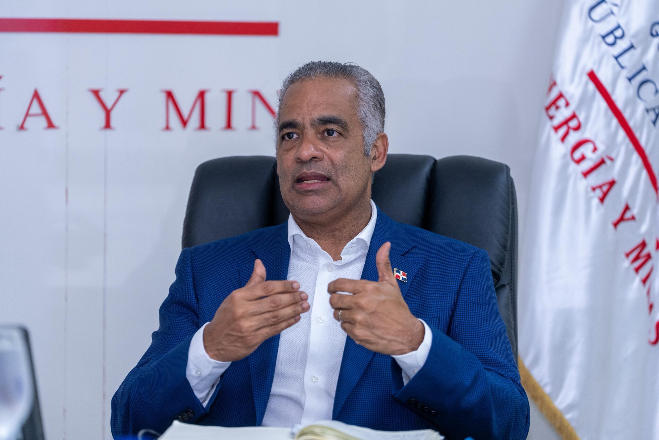 Ministro Joel Santos saluda cierre de financiamiento de Manzanillo Gas & Power