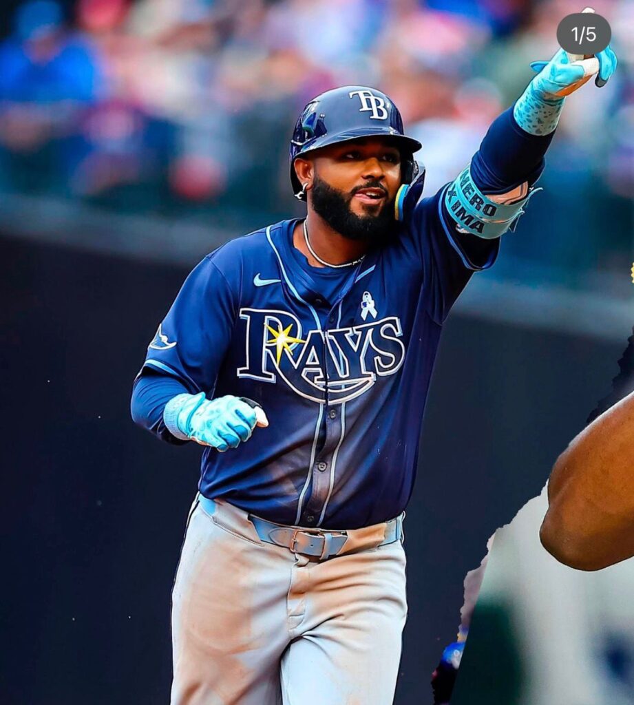 Junior Caminero amenaza con no permitirle la entrada a Mike Deportes al clubhouse de Tampa | 2 | Junior Caminero amenaza con no permitirle la entrada a Mike Deportes al clubhouse de Tampa - Noticias de hoy en República Dominicana | De Último Minuto