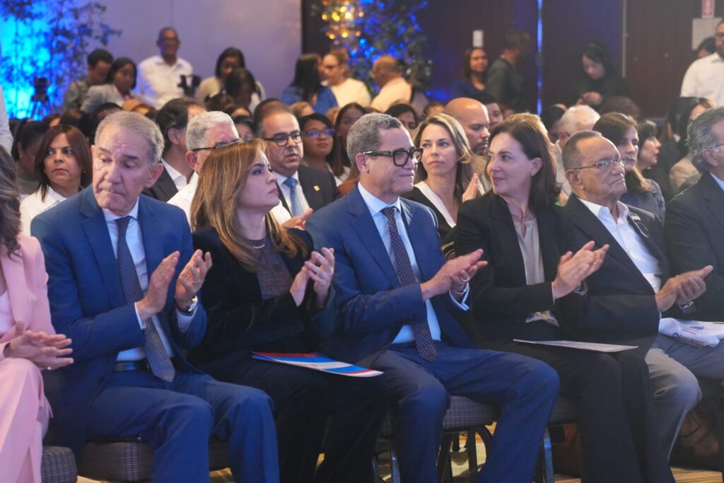 Gobierno impulsa programa de empleo "RD-Trabaja" | 3 | Gobierno impulsa programa de empleo "RD-Trabaja" - Noticias de hoy en República Dominicana | De Último Minuto