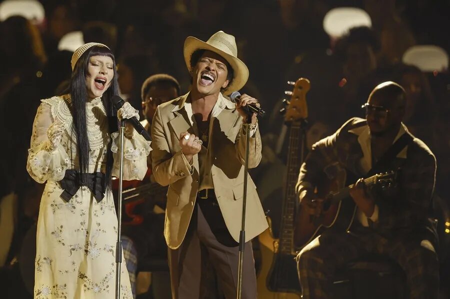 Lady Gaga se une a la lista de artistas confirmados para actuar en los Grammy 2026 | 2 | Lady Gaga se une a la lista de artistas confirmados para actuar en los Grammy 2026 - Noticias de hoy en República Dominicana | De Último Minuto