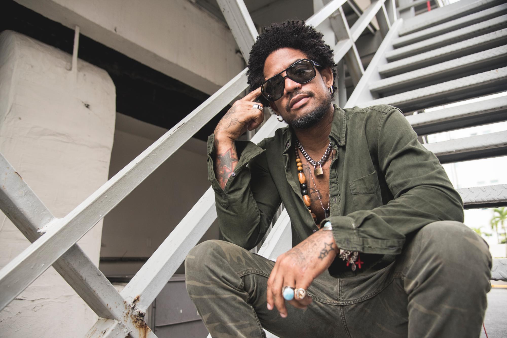 Centro médico se pronuncia tras denuncia pública del artista Vakeró - Noticias de hoy en República Dominicana | De Último Minuto