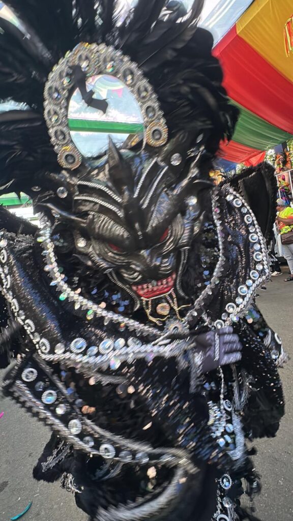 Comité Organizador del Carnaval de Bonao celebra su cuarta salida con homenajes y música en vivo | 5 | Comité Organizador del Carnaval de Bonao celebra su cuarta salida con homenajes y música en vivo - Noticias de hoy en República Dominicana | De Último Minuto