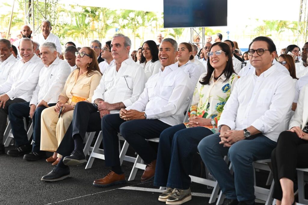 Abinader inaugura la Planta Noriega I y el Sistema Don Jaime con inversión de RD$667 millones en Santiago | 4 | Abinader inaugura la Planta Noriega I y el Sistema Don Jaime con inversión de RD$667 millones en Santiago - Noticias de hoy en República Dominicana | De Último Minuto