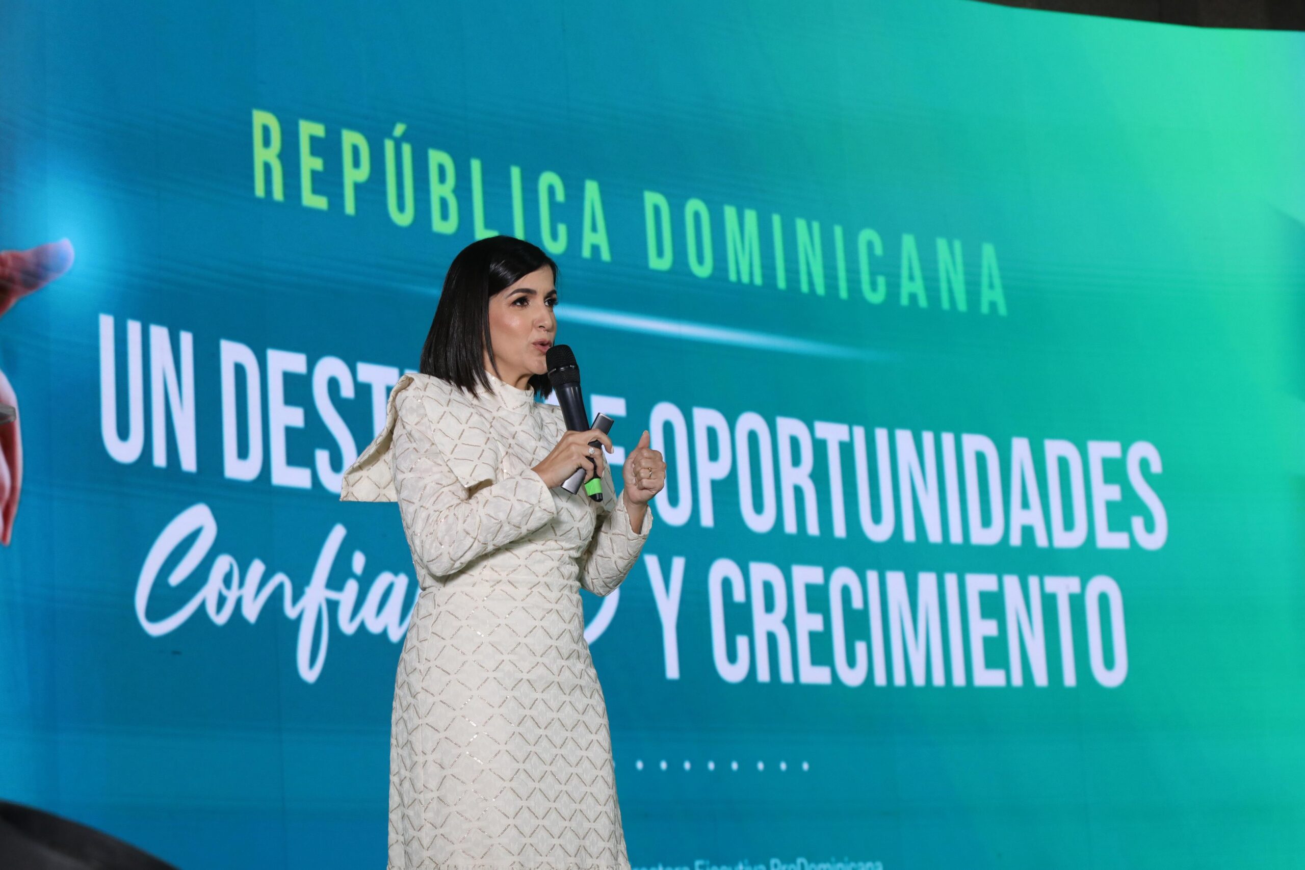 Biviana Riveiro Disla, Directora Ejecutiva de ProDomiminicana.