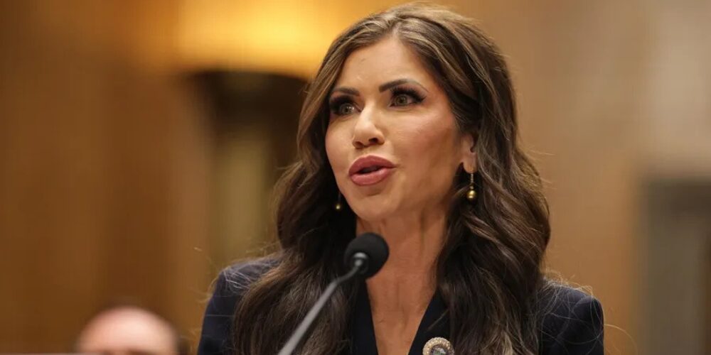 Casa Blanca defiende un proyecto de ley que exigiría a las personas comprobar ciudadanía