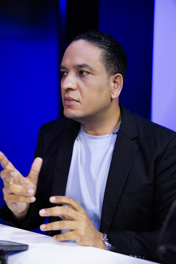 ¡De telenovela! Hansel García denuncia bebé fue robada a su madre para que esposa del padre la críe como suya | 2 | ¡De telenovela! Hansel García denuncia bebé fue robada a su madre para que esposa del padre la críe como suya - Noticias de hoy en República Dominicana | De Último Minuto