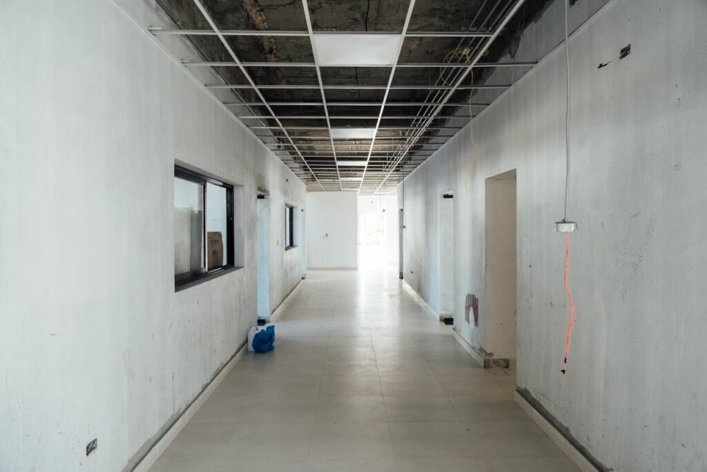 Abinader y MIVHED supervisan recinto UASD Santiago Rodríguez que beneficiará más de 1000 estudiantes | 4 | Abinader y MIVHED supervisan recinto UASD Santiago Rodríguez que beneficiará más de 1000 estudiantes - Noticias de hoy en República Dominicana | De Último Minuto