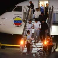Llegan a Venezuela 133 migrantes repatriados en un vuelo procedente de Estados Unidos - Noticias de hoy en República Dominicana | De Último Minuto