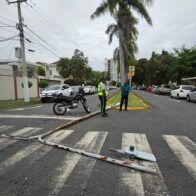 Poste del tendido eléctrico cae en la Abraham Lincoln por fuertes vientos asociados a frente frío