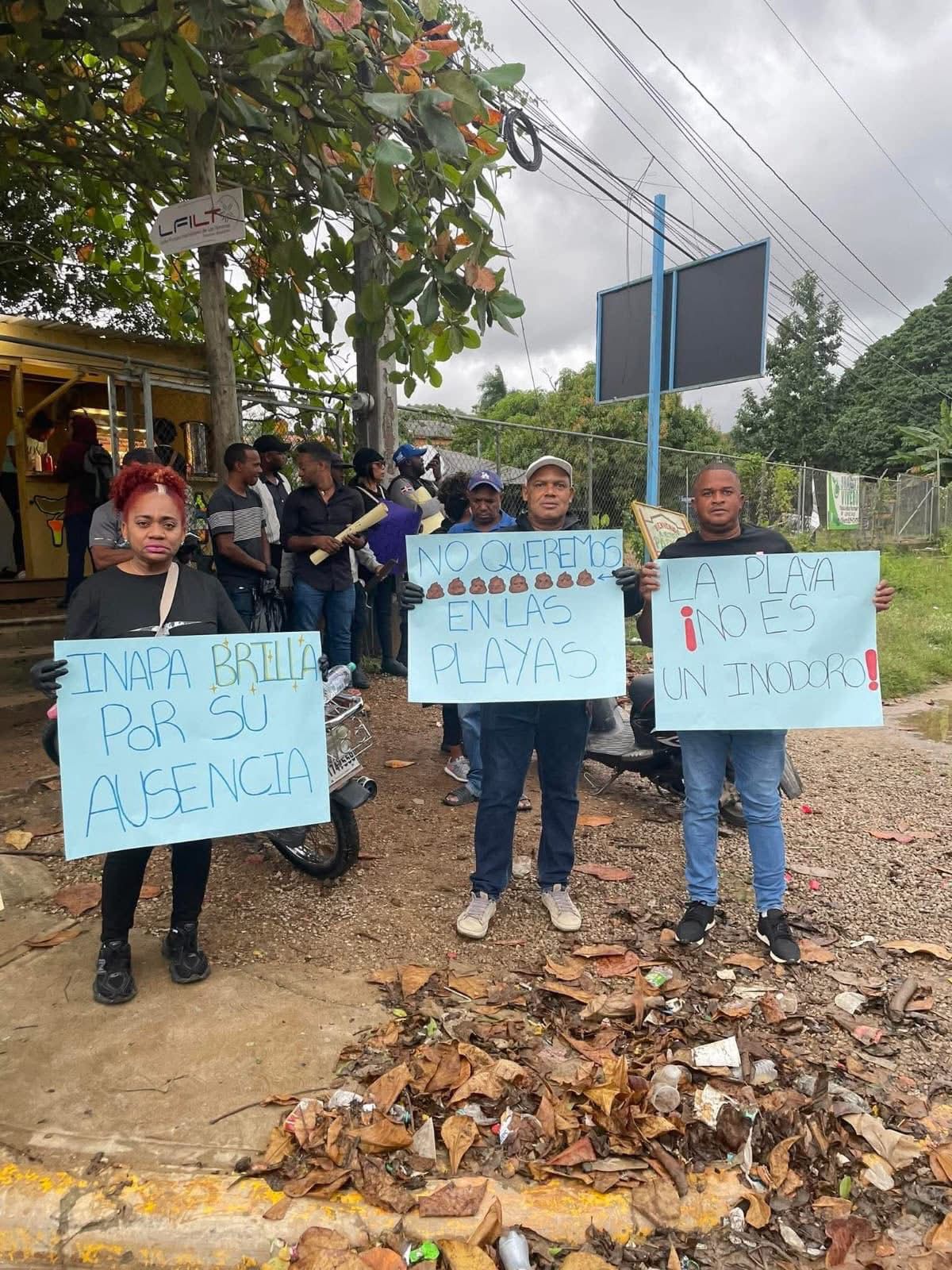 Marchan en Las Terrenas en defensa del río Caño Seco