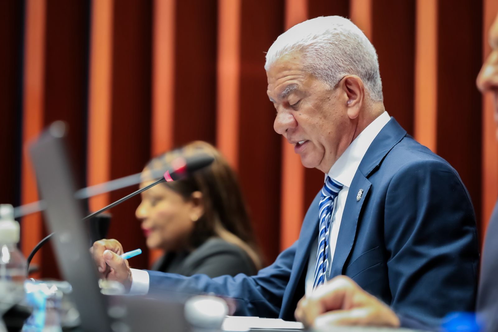 Legisladores dispuestos a revisar contrato de AERODOM ante retrasos en obras del AILA - Noticias de hoy en República Dominicana | De Último Minuto