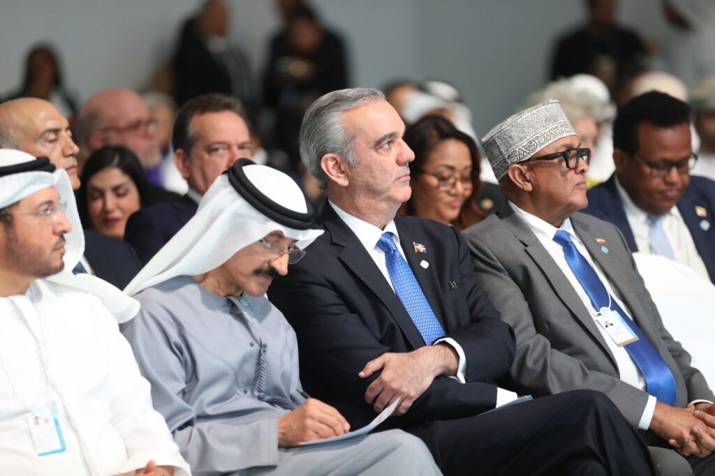 Abinader resalta estabilidad y alianzas que posicionan a RD como hub logístico - Noticias de hoy en República Dominicana | De Último Minuto