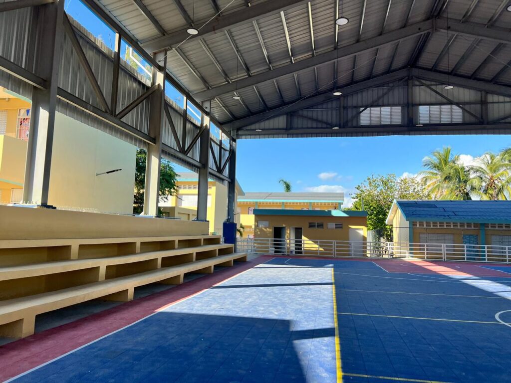 Infraestructura Escolar avanza obras y mantenimiento en 33 escuelas de Boca Chica | 2 | Infraestructura Escolar avanza obras y mantenimiento en 33 escuelas de Boca Chica - Noticias de hoy en República Dominicana | De Último Minuto