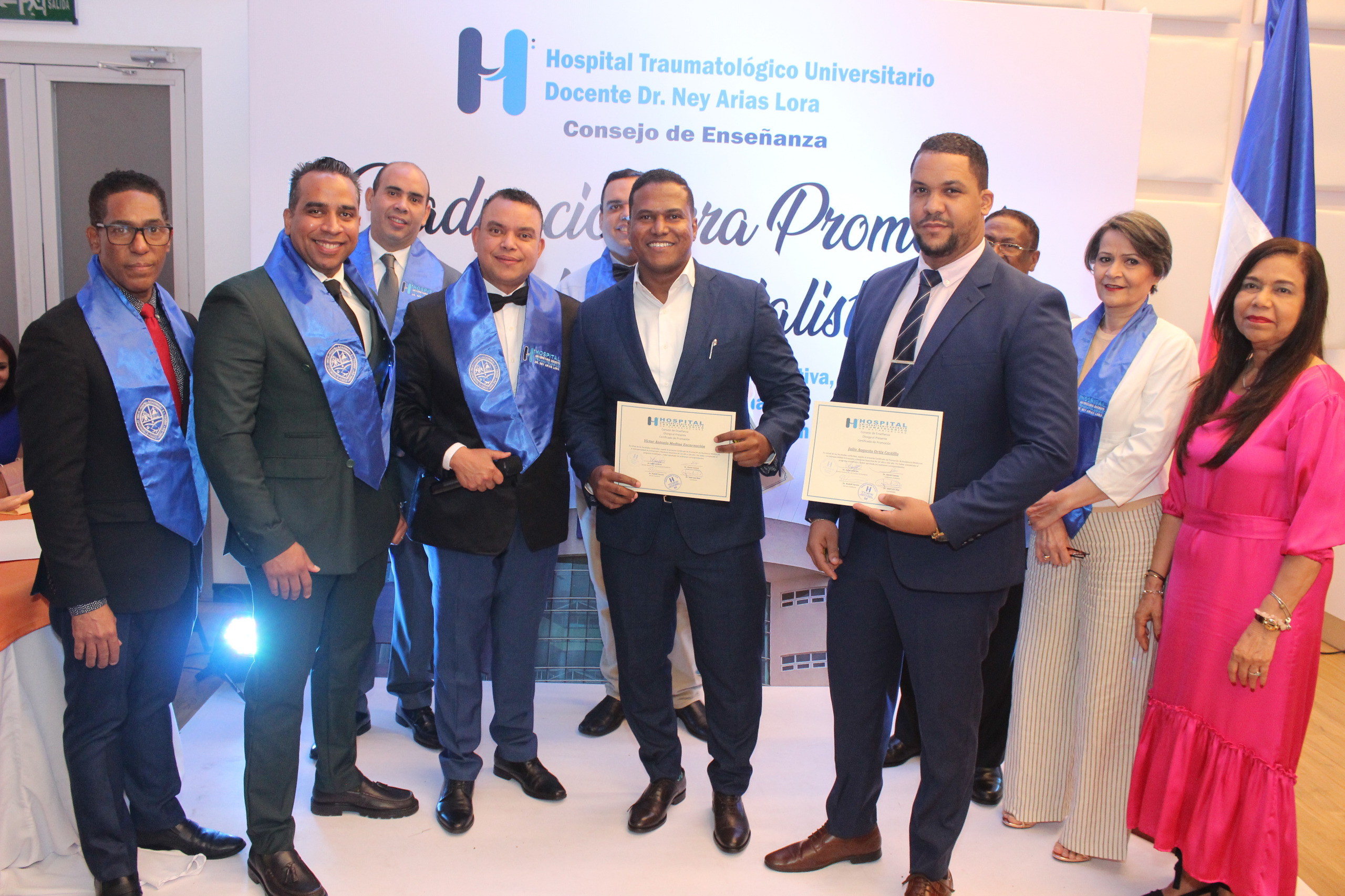 Especialistas del Hospital Ney Arias Lora presentan investigaciones en artroscopia y medicina deportiva - Noticias de hoy en República Dominicana | De Último Minuto