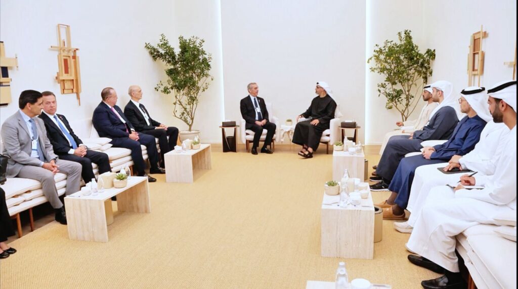 Abinader se reúne con el príncipe heredero de Abu Dhabi y cierra agenda en EAU | 3 | Abinader se reúne con el príncipe heredero de Abu Dhabi y cierra agenda en EAU - Noticias de hoy en República Dominicana | De Último Minuto