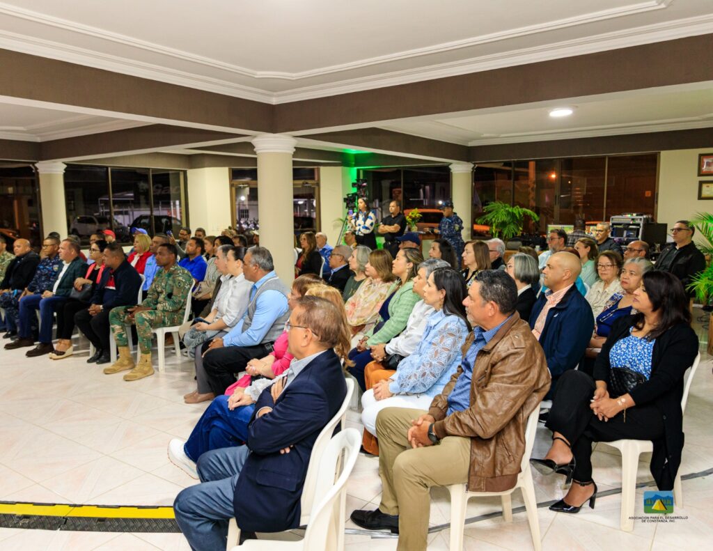 Juramentan directiva Asociación para el Desarrollo de Constanza 2025 - 2027 - Noticias de hoy en República Dominicana | De Último Minuto