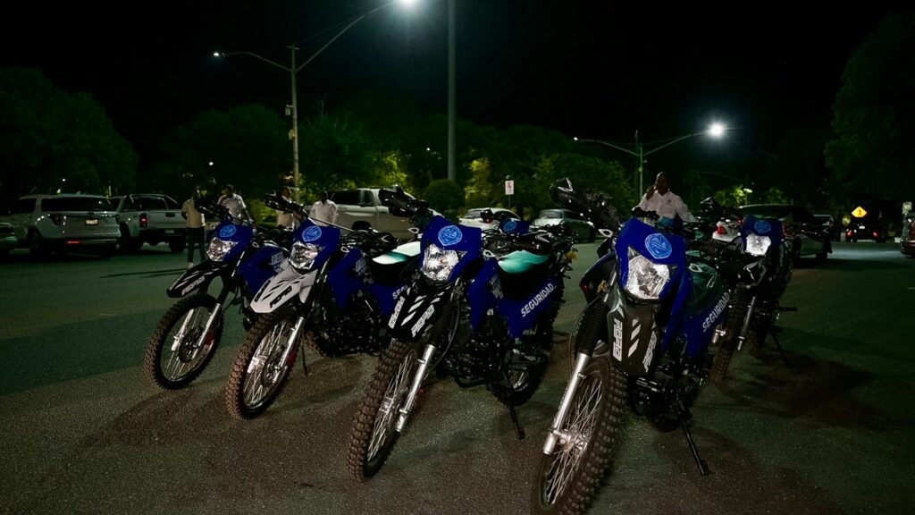 UASD refuerza su sistema de transporte y seguridad interna con nuevos vehículos | 3 | UASD refuerza su sistema de transporte y seguridad interna con nuevos vehículos - Noticias de hoy en República Dominicana | De Último Minuto