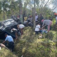 Jeepeta se vuelca en la carretera Bayaguana–Monte Plata y deja varios heridos